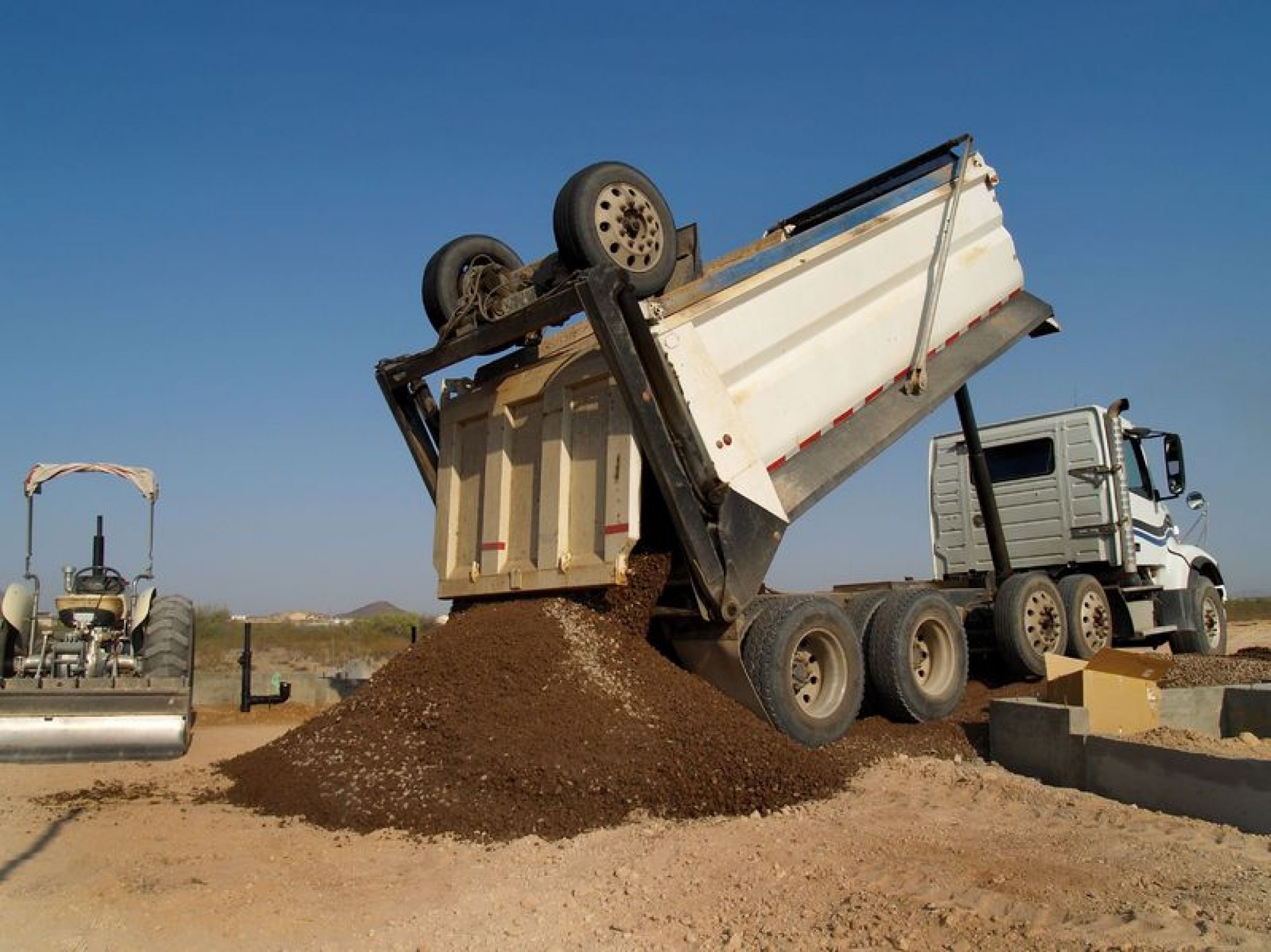 Dump Truck Insurance -  El Paso, TX 